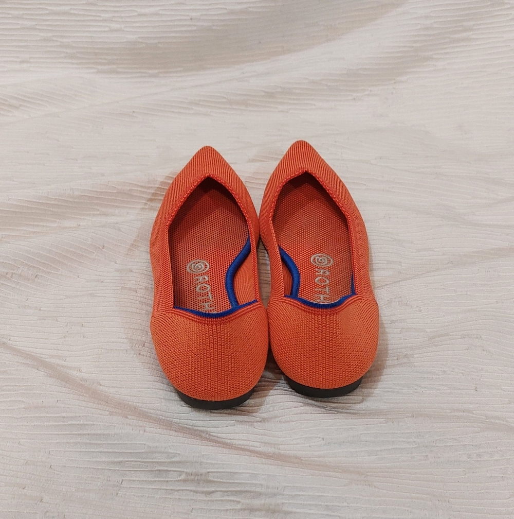 Orange Rothy's Pointed Toe Flats Size 7 - Picture 9 of 13